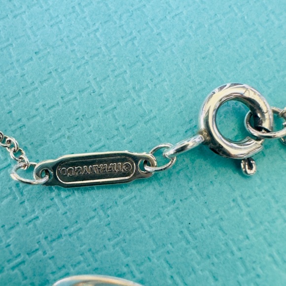 Tiffany & Co. Silver 925 & 18k Gold Love Bug Flower & Pendant Necklace 16-18” - Picture 8 of 10